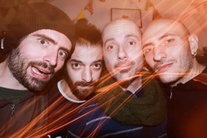 terrorist bengala party concerto antisismico pianificio