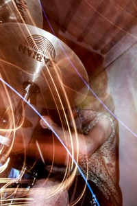 terrorist bengala party concerto antisismico pianificio